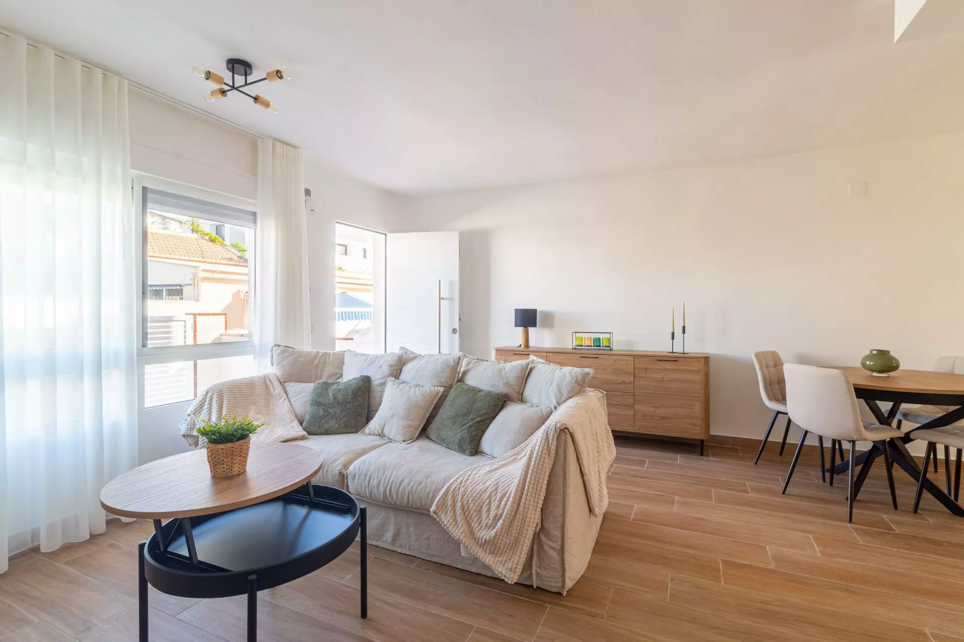 2-9-6fc10e 2-bedroom Townhouse In Torrevieja, Spain (80 M²)