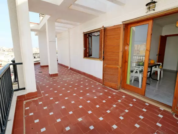 3-bedroom Penthouse In Torrevieja, Spain (95 M²)