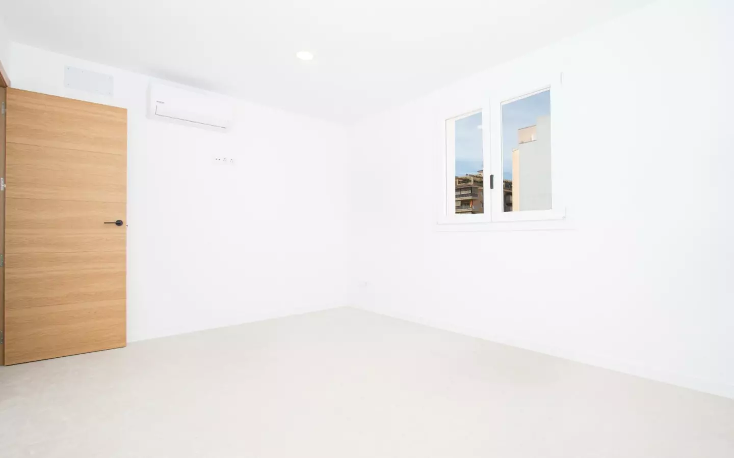 4-bedroom Apartment In Palma De Mallorca, Spain (110 M²)