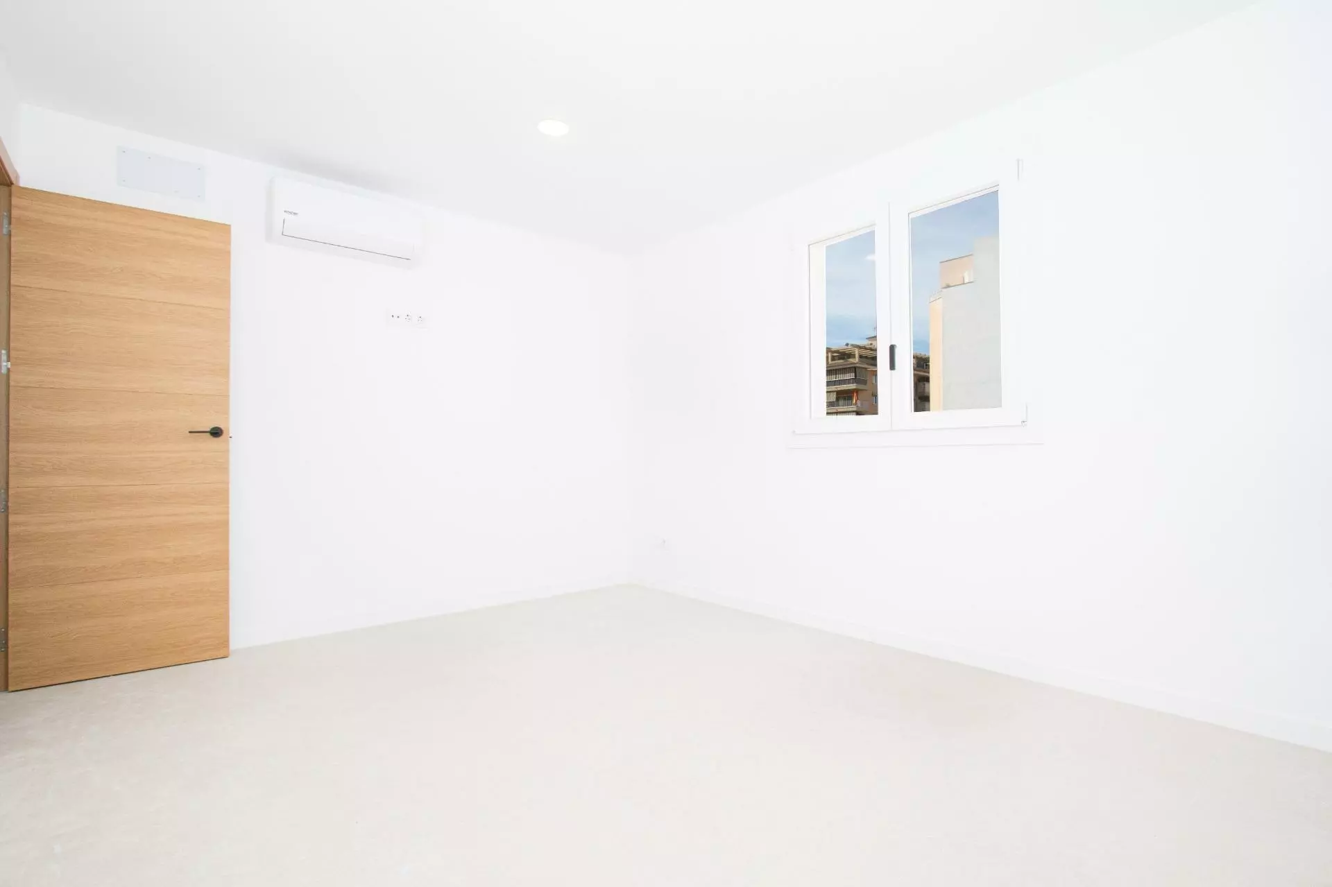 4-bedroom Apartment In Palma De Mallorca, Spain (110 M²)