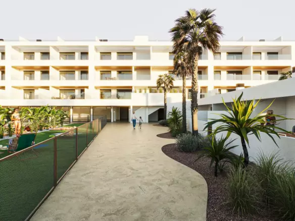 3-bedroom Penthouse In Torrevieja, Spain (93 M²)