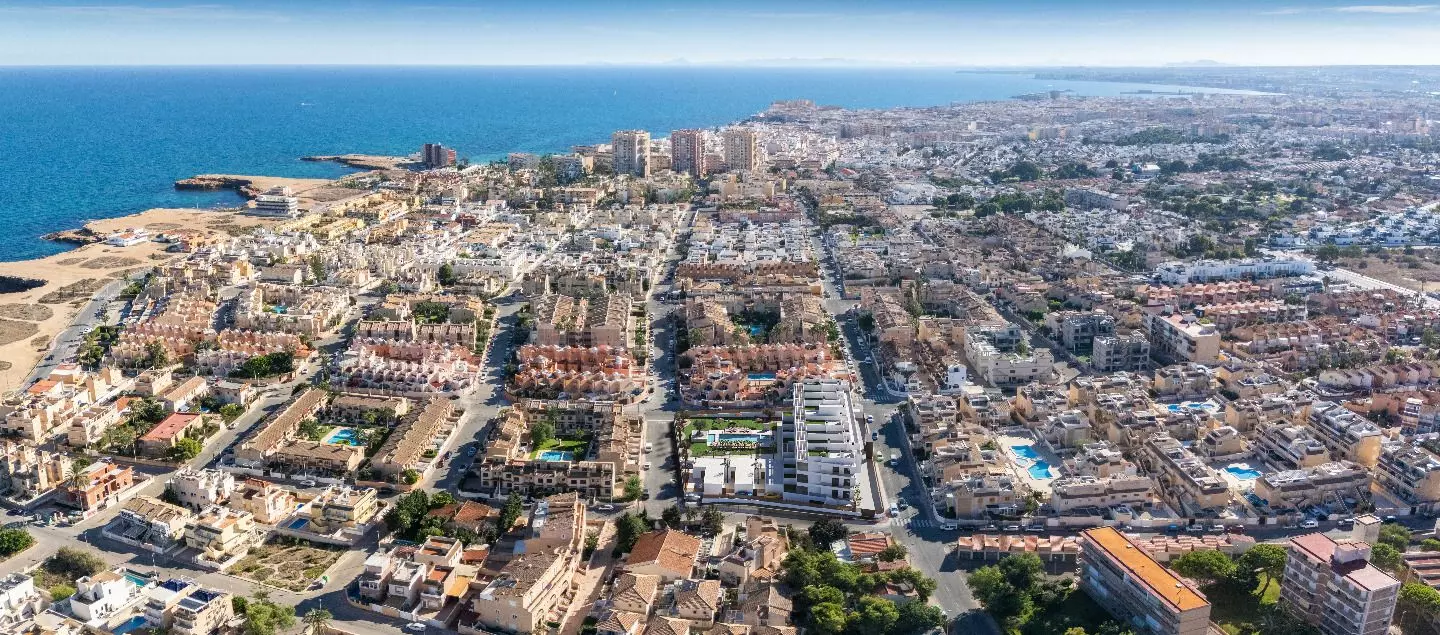 3-bedroom Penthouse In Torrevieja, Spain (93 M²)