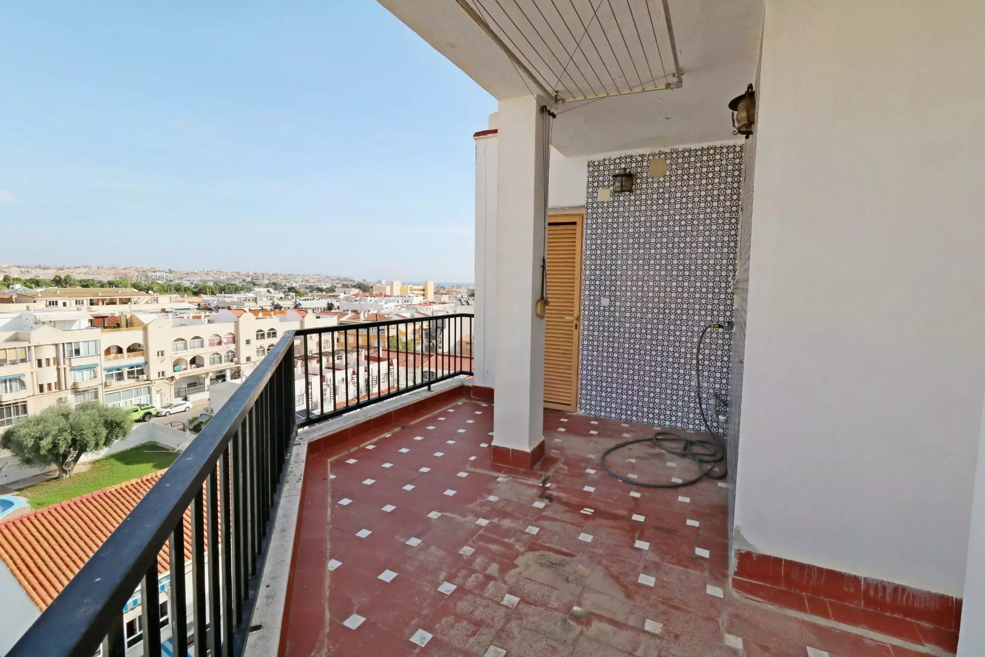 3-bedroom Penthouse In Torrevieja, Spain (95 M²)