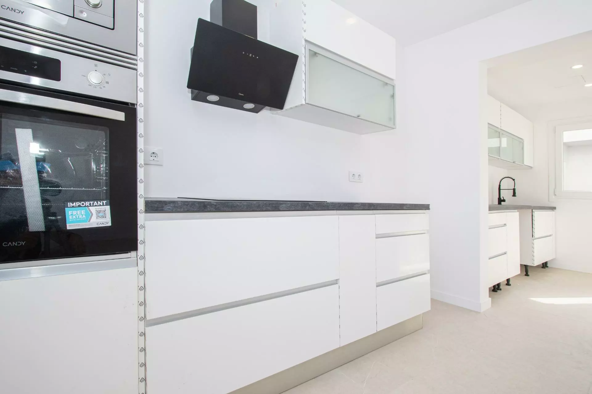 4-bedroom Apartment In Palma De Mallorca, Spain (110 M²)