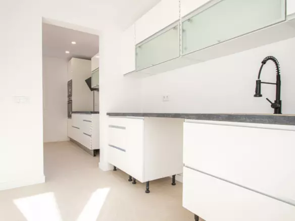 4-bedroom Ground Floor Apartment In Palma De Mallorca, Spain (110 M²)
