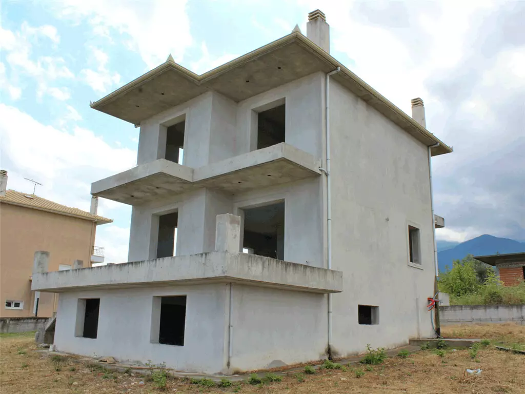 3-bedroom Detached House In Easts Olimpos, Greece (180 M²)