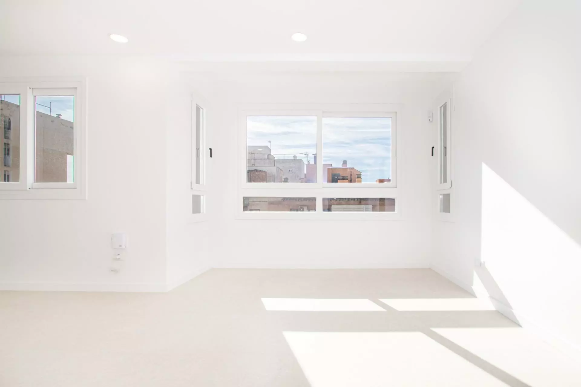 7-1-16571b 3-bedroom Apartment In Palma De Mallorca, Spain (100 M²)