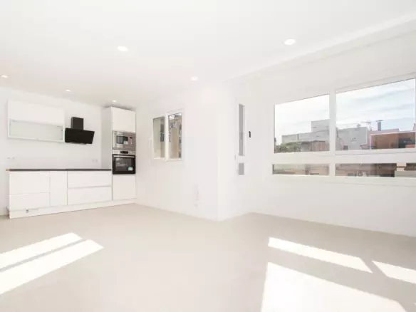 3-bedroom Apartment In Palma De Mallorca, Spain (100 M²)