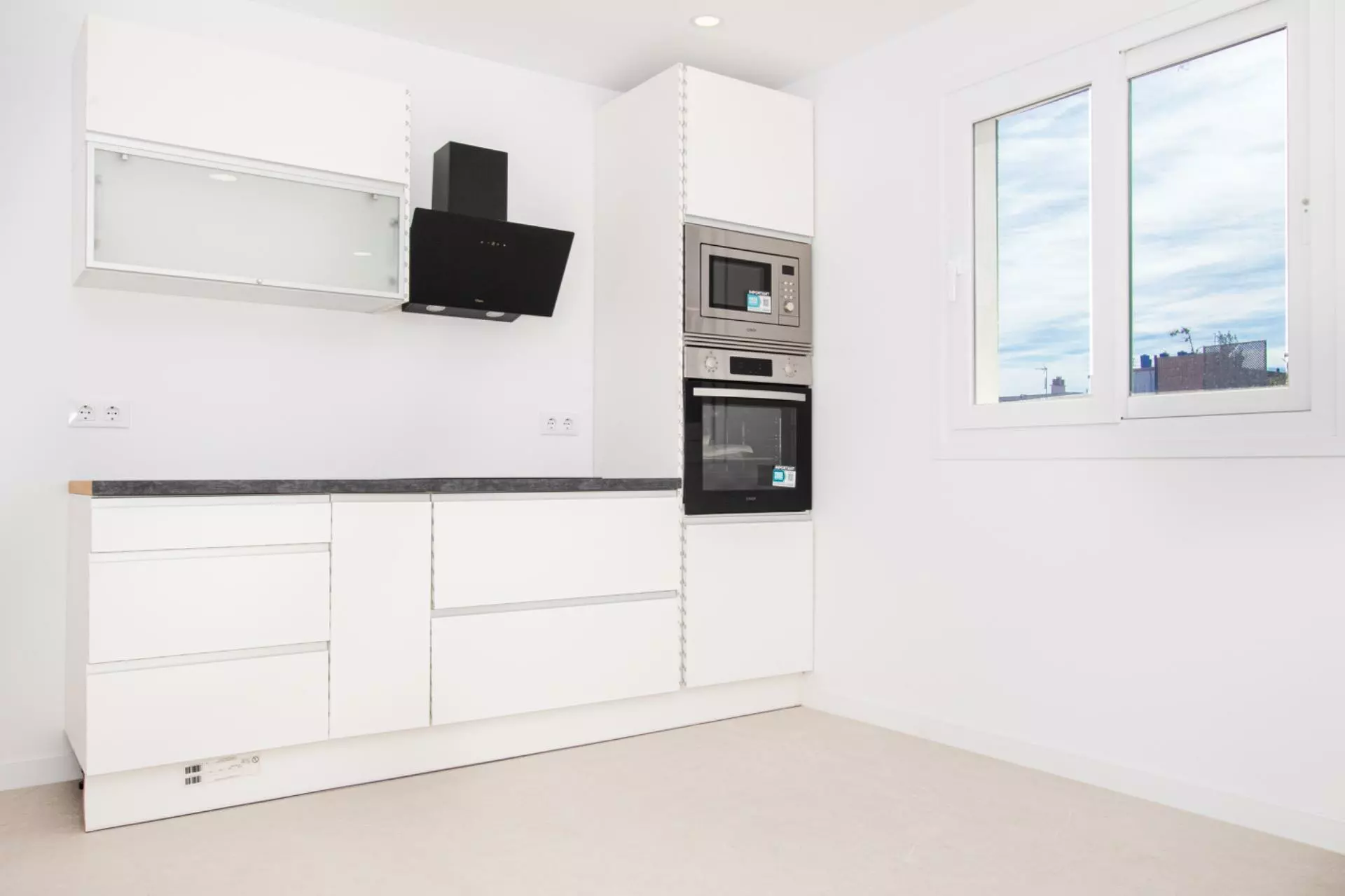 7-8-8cc2b4 3-bedroom Apartment In Palma De Mallorca, Spain (100 M²)
