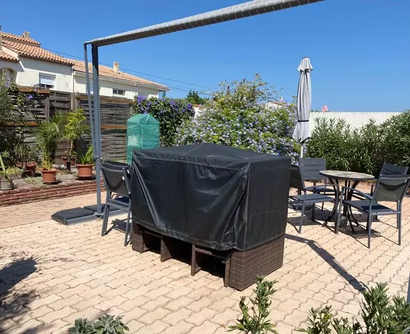 4-bedroom House In Agde, France (90 M²)