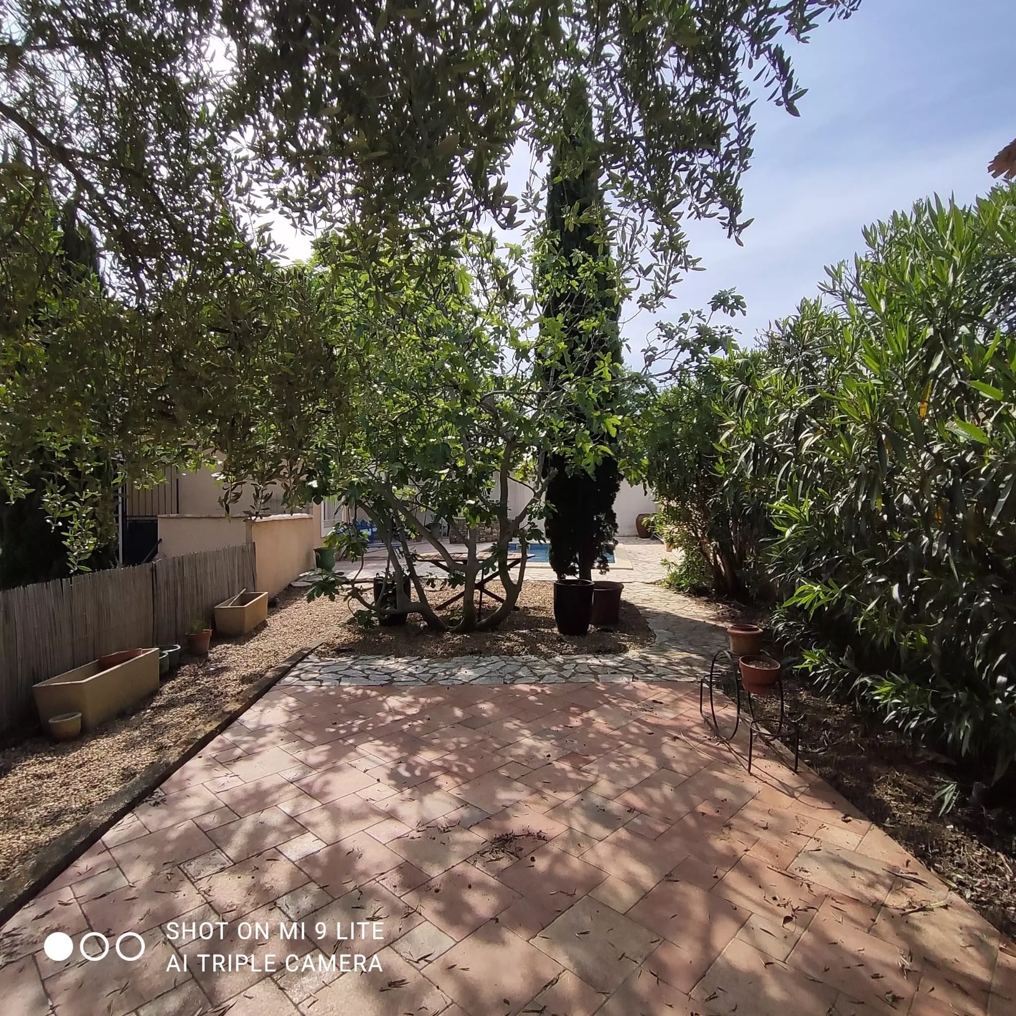 3-bedroom House In Magalas, France (90 M²)