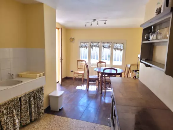 3-bedroom House In Magalas, France (90 M²)