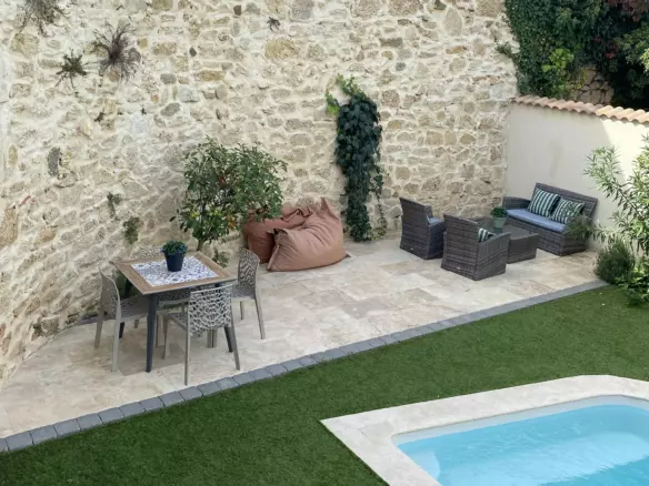 5-bedroom House In Saint Genies De Fontedit, France (170 M²)
