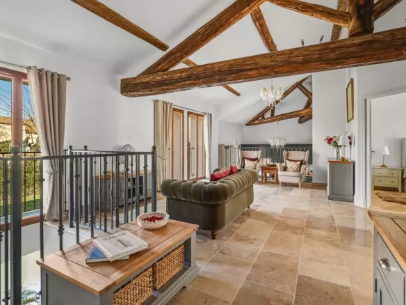 5-bedroom House In Saint Genies De Fontedit, France (170 M²)