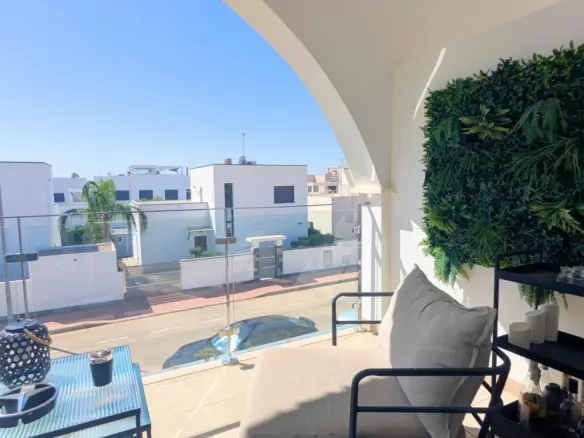 2-bedroom Penthouse In Ciudad Quesada, Spain (127 M²)