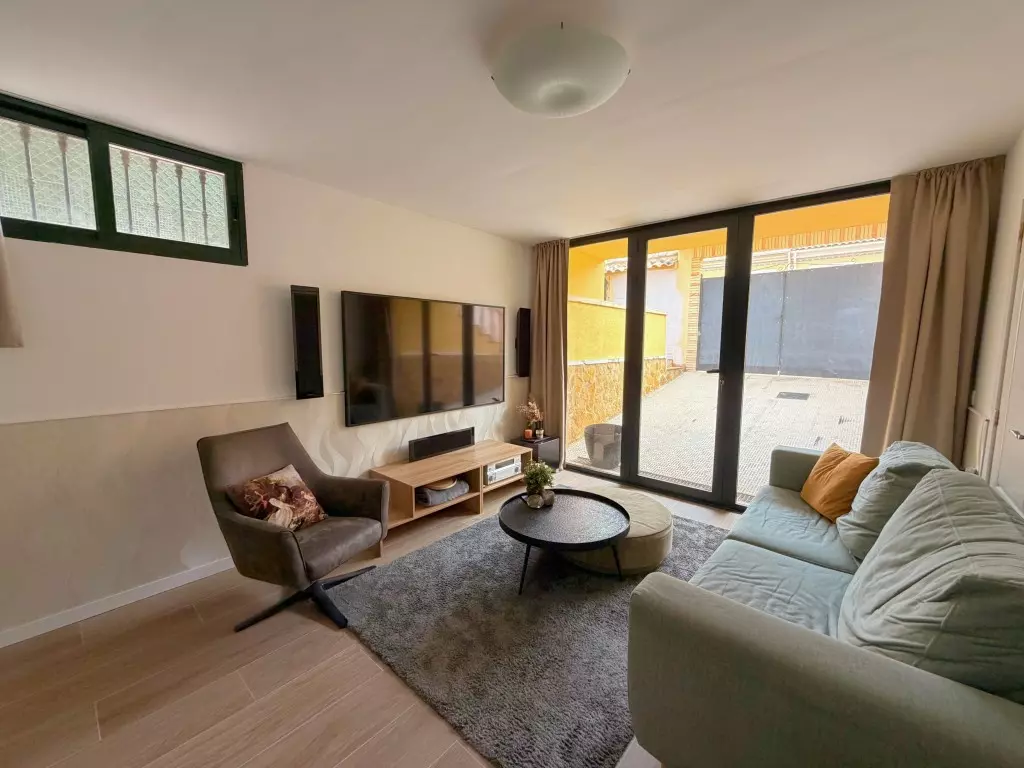4-bedroom Detached Villa In Lo Crispin, Spain (201 M²)