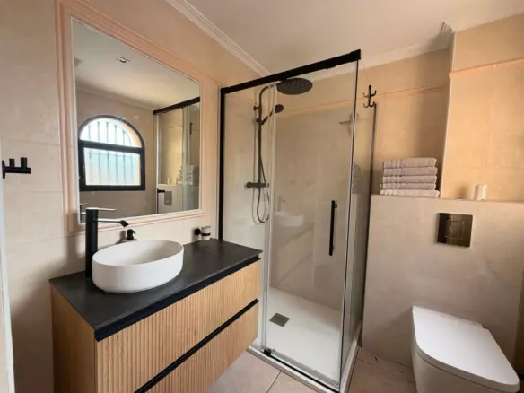 4-bedroom Detached Villa In Lo Crispin, Spain (201 M²)