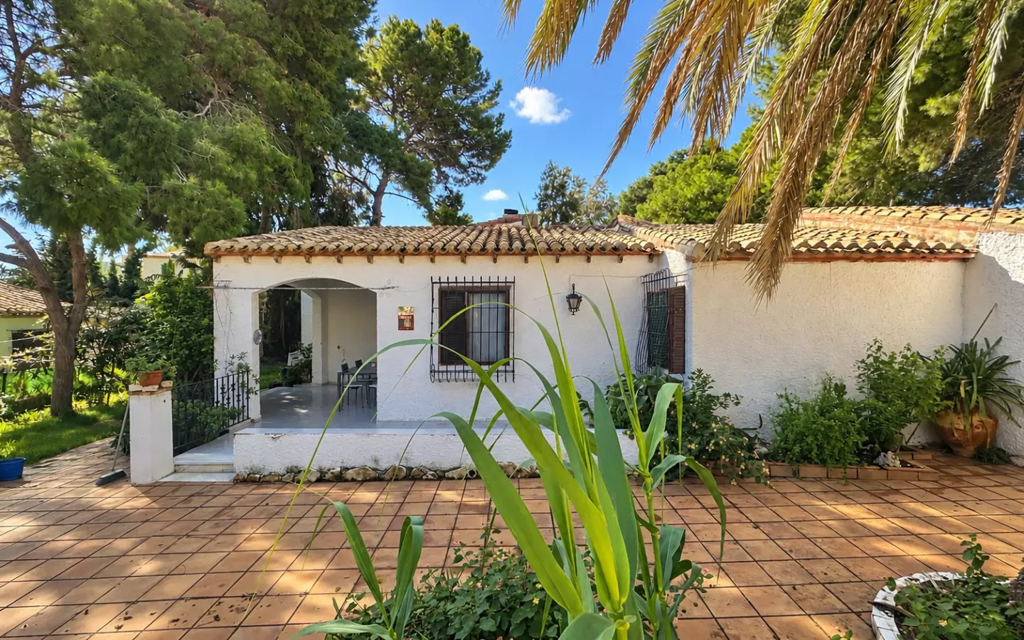 4-bedroom Villa In Orihuela Costa, Spain (140 M²)