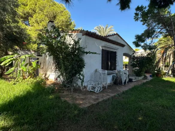 4-bedroom Villa In Orihuela Costa, Spain (140 M²)