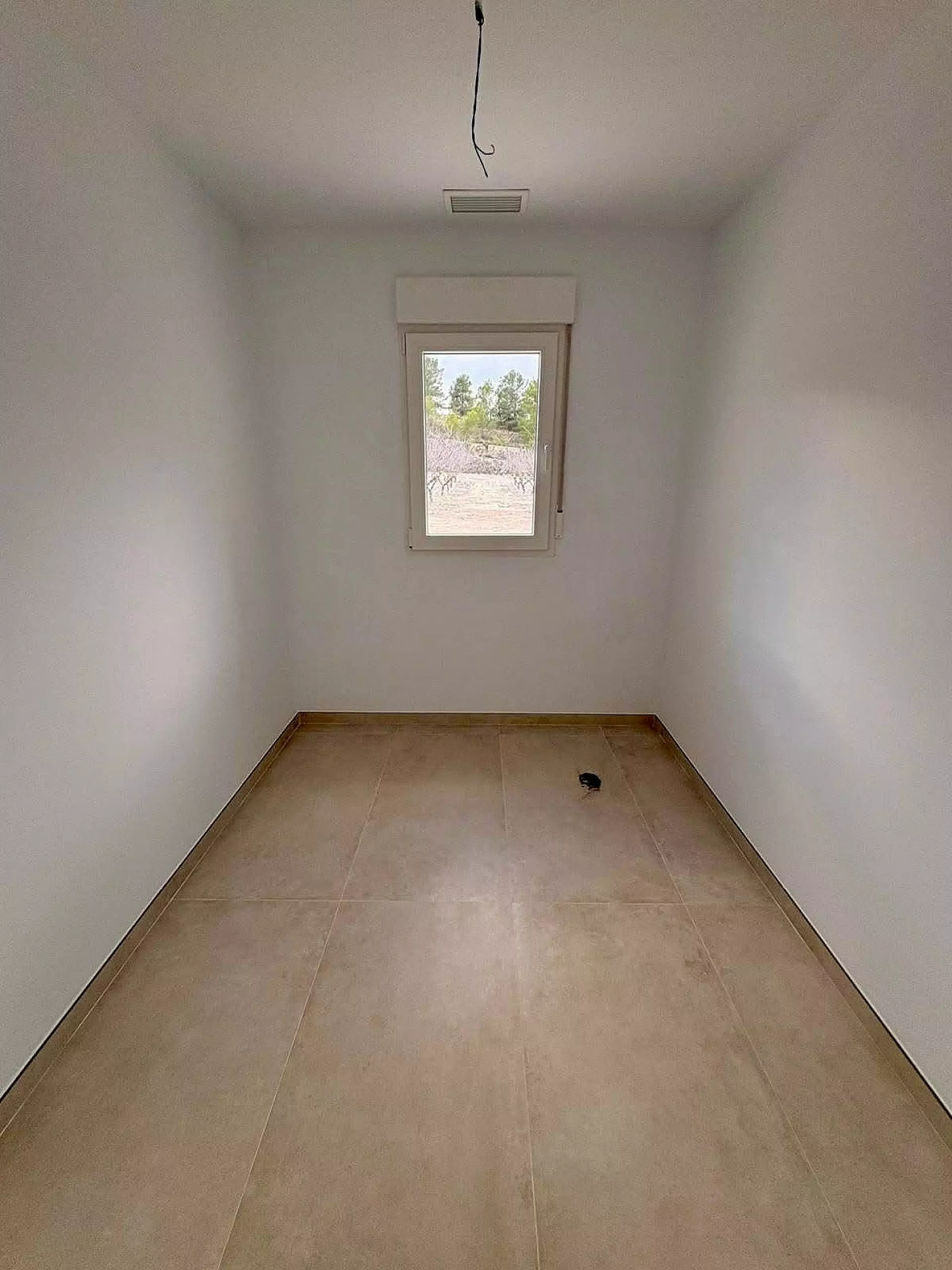 3-bedroom Detached Villa In Pinoso, Spain (115 M²)