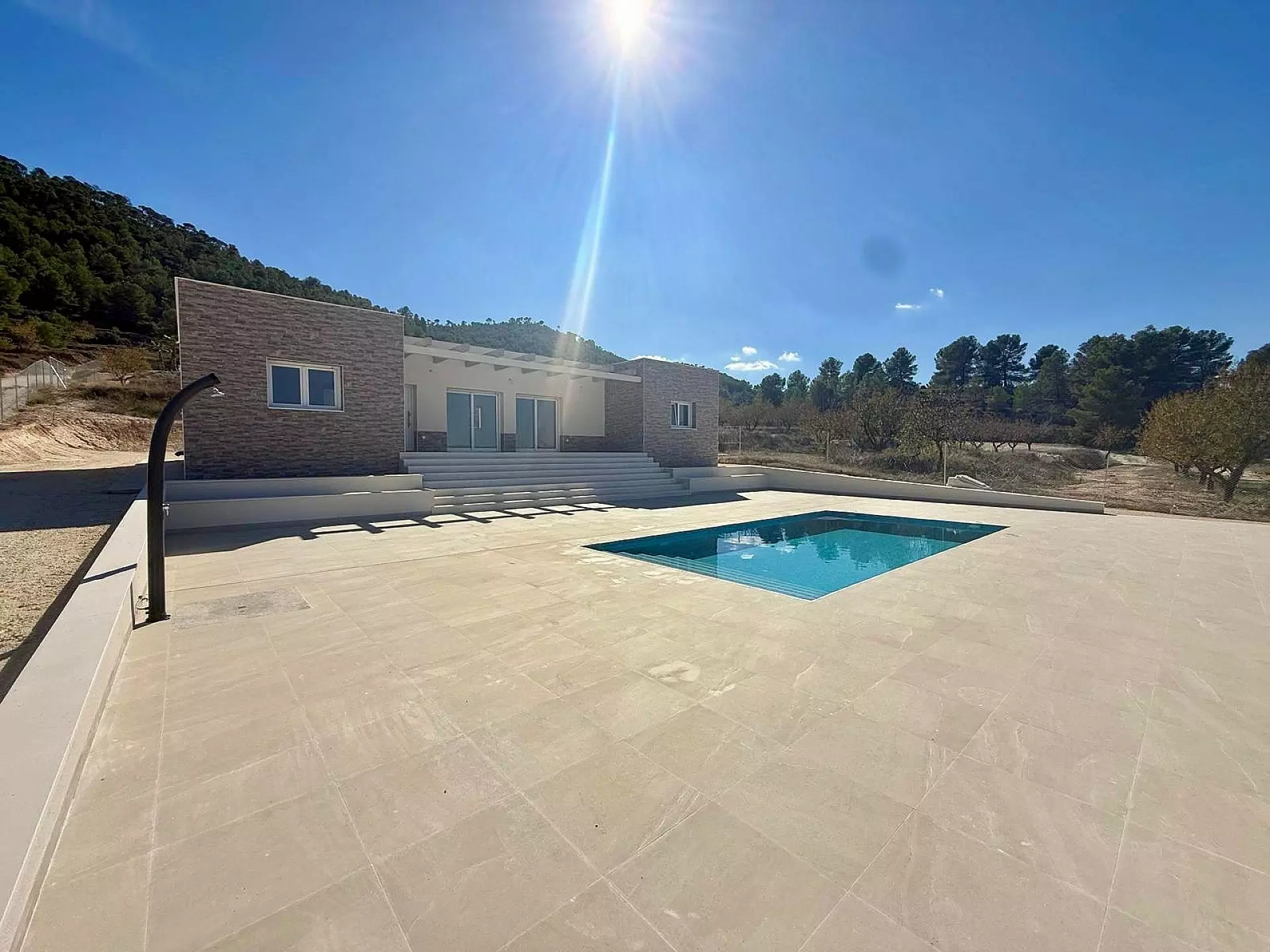 3-bedroom Detached Villa In Pinoso, Spain (115 M²)