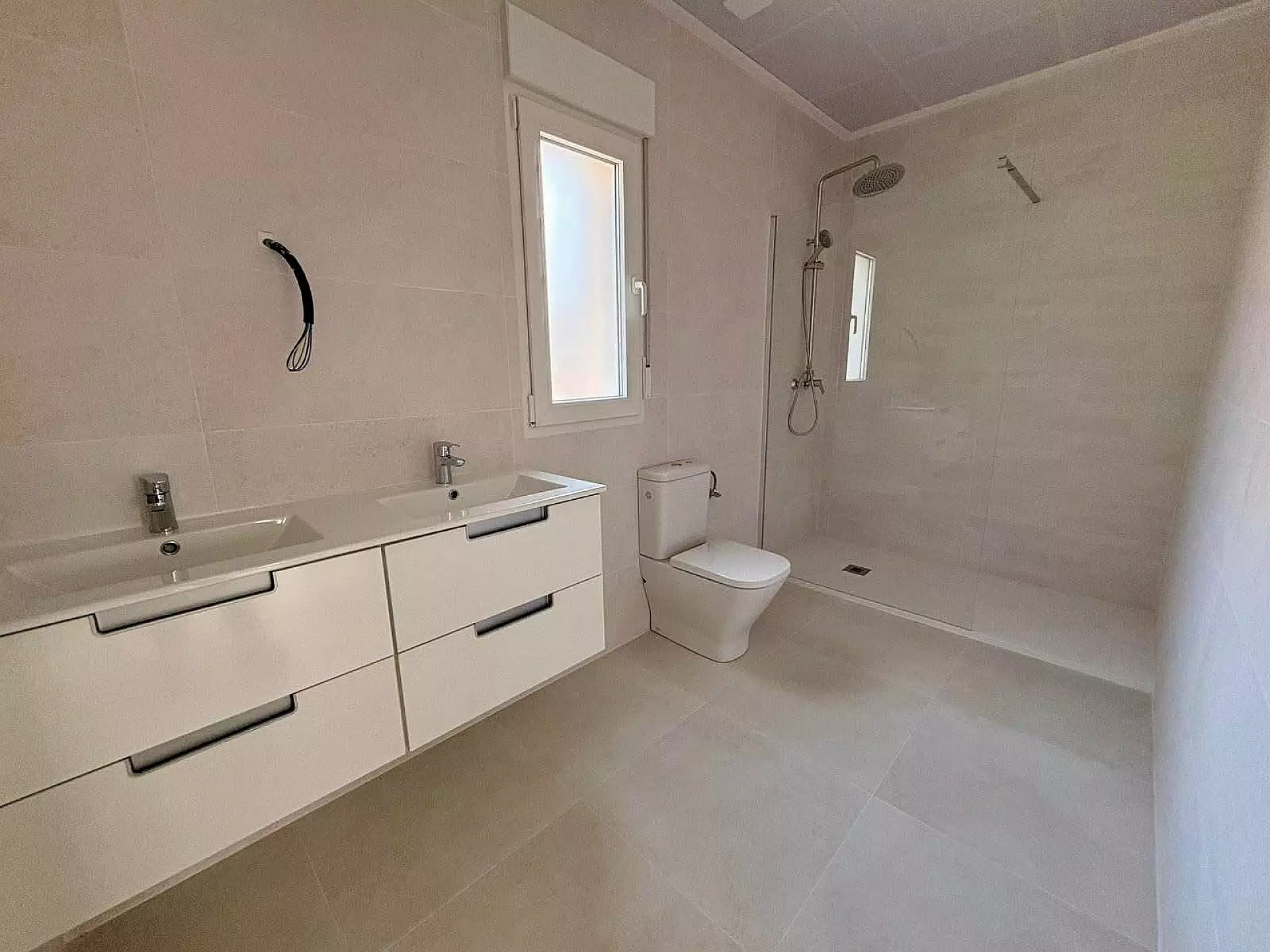 3-bedroom Detached Villa In Pinoso, Spain (115 M²)