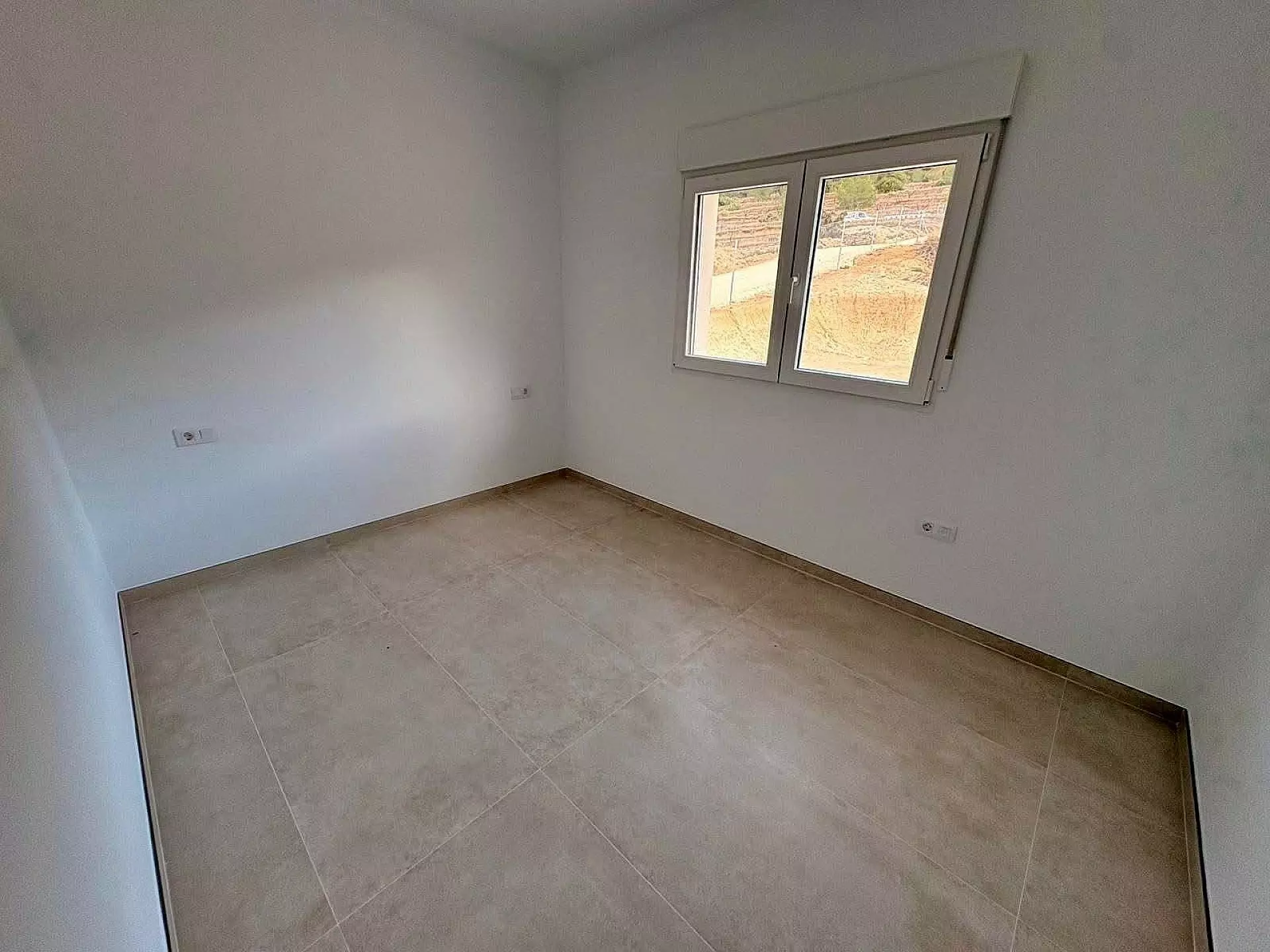 3-bedroom Detached Villa In Pinoso, Spain (115 M²)