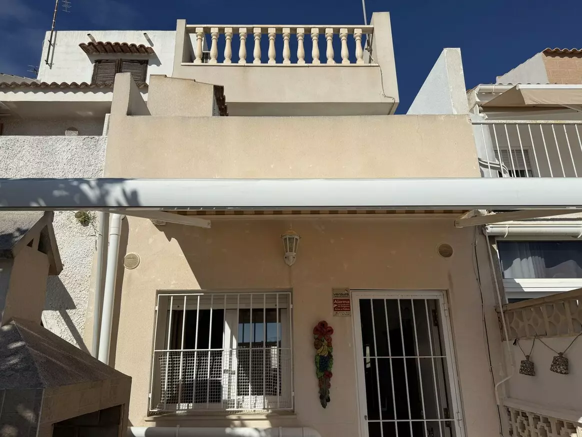 2-bedroom Town House In Torrevieja, Spain (75 M²)
