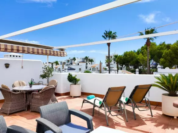 2-bedroom Apartment In Orihuela Costa, Spain (66 M²)
