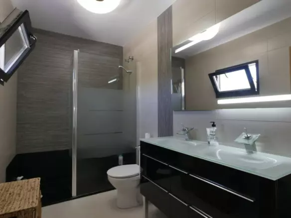 3-bedroom Villa In Hondon De Las Nieves, Spain (135 M²)
