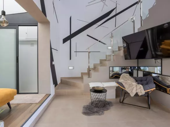 3-bedroom Villa In Benijofar, Spain (127 M²)