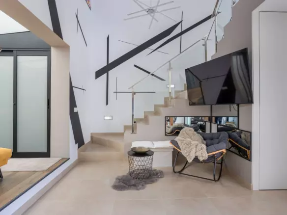 3-bedroom Villa In Benijofar, Spain (127 M²)
