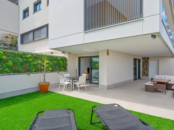 3-bedroom Apartment In Orihuela Costa, Spain (85 M²)