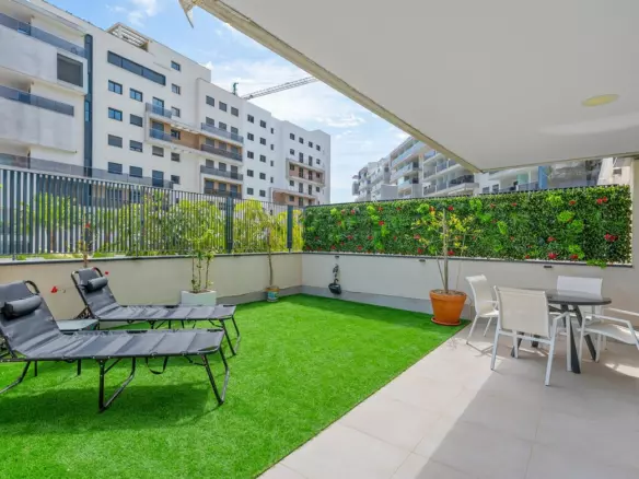 3-bedroom Apartment In Orihuela Costa, Spain (85 M²)
