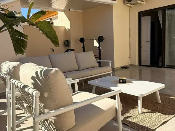 3-bedroom Apartment In Orihuela Costa, Spain (138 M²)