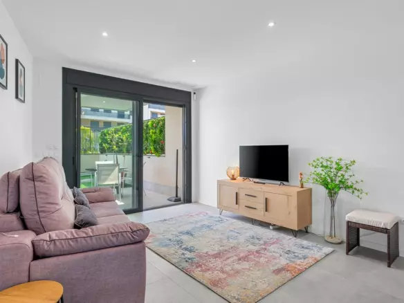 3-bedroom Apartment In Orihuela Costa, Spain (85 M²)