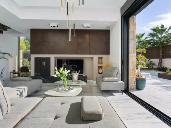 4-bedroom Villa In Orihuela Costa, Spain (550 M²)