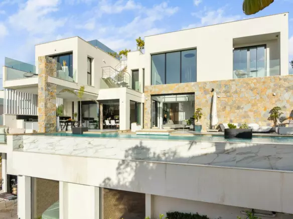 4-bedroom Villa In Orihuela Costa, Spain (550 M²)