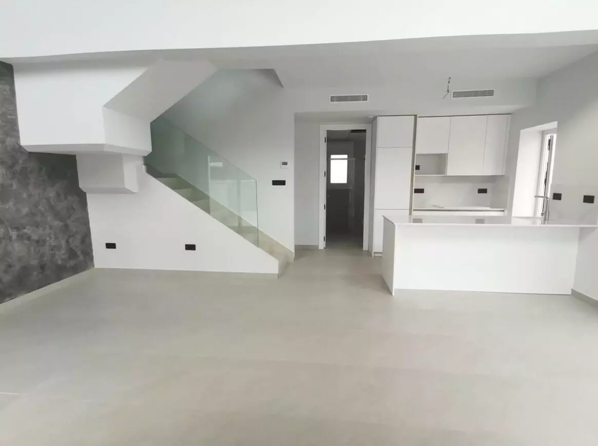 3-bedroom Villa In Los Montesinos, Spain (124 M²)