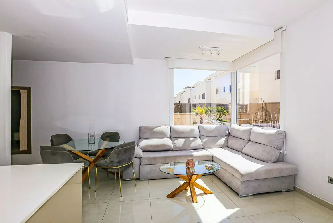 3-bedroom Villa In Rojales, Spain (101 M²)