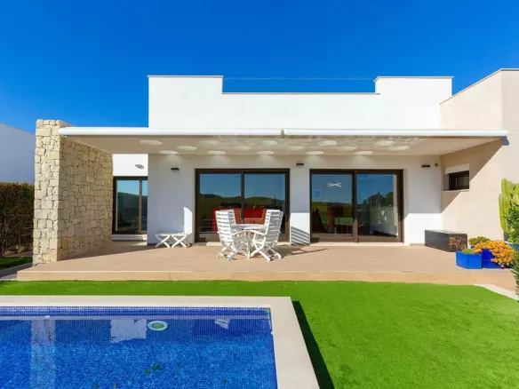 3-bedroom Villa In Orihuela, Spain (127 M²)
