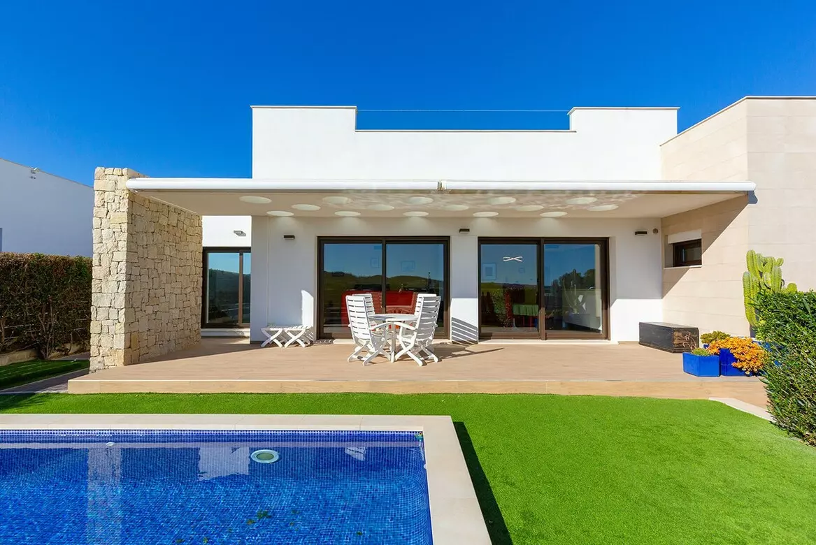 3-bedroom Villa In Orihuela, Spain (127 M²)