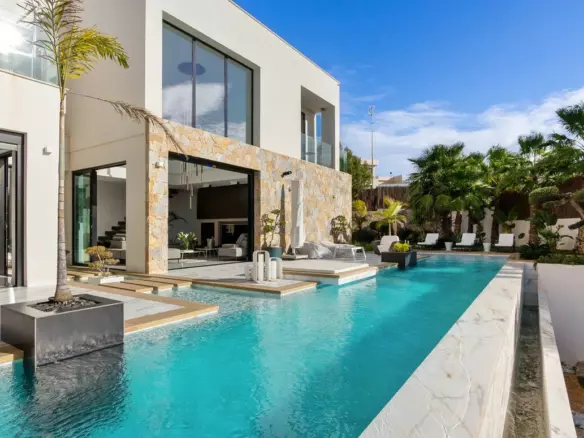 4-bedroom Villa In Orihuela Costa, Spain (550 M²)