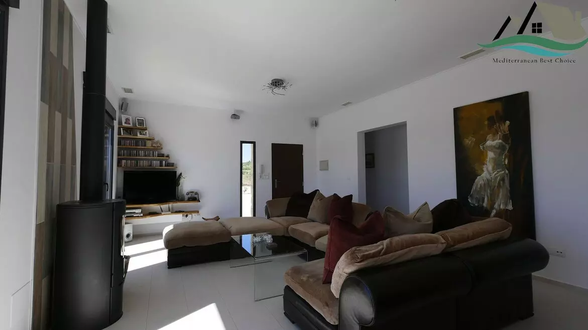 3-bedroom Villa In Hondon De Las Nieves, Spain (135 M²)