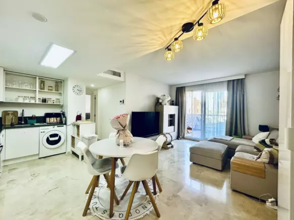 3-bedroom Apartment In Orihuela Costa, Spain (113 M²)