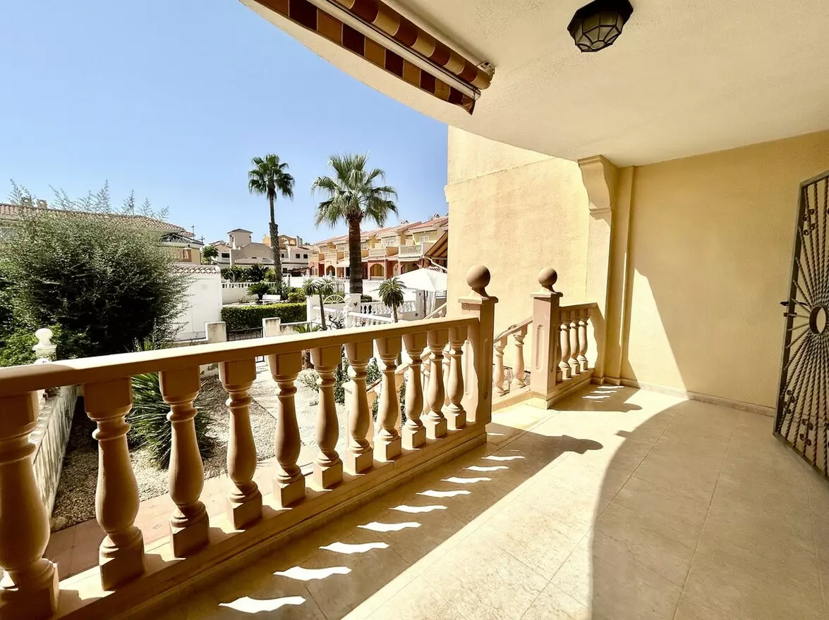 3-bedroom Town House In Rojales, Spain (106 M²)