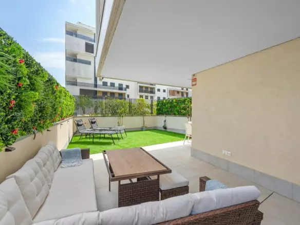 3-bedroom Apartment In Orihuela Costa, Spain (85 M²)