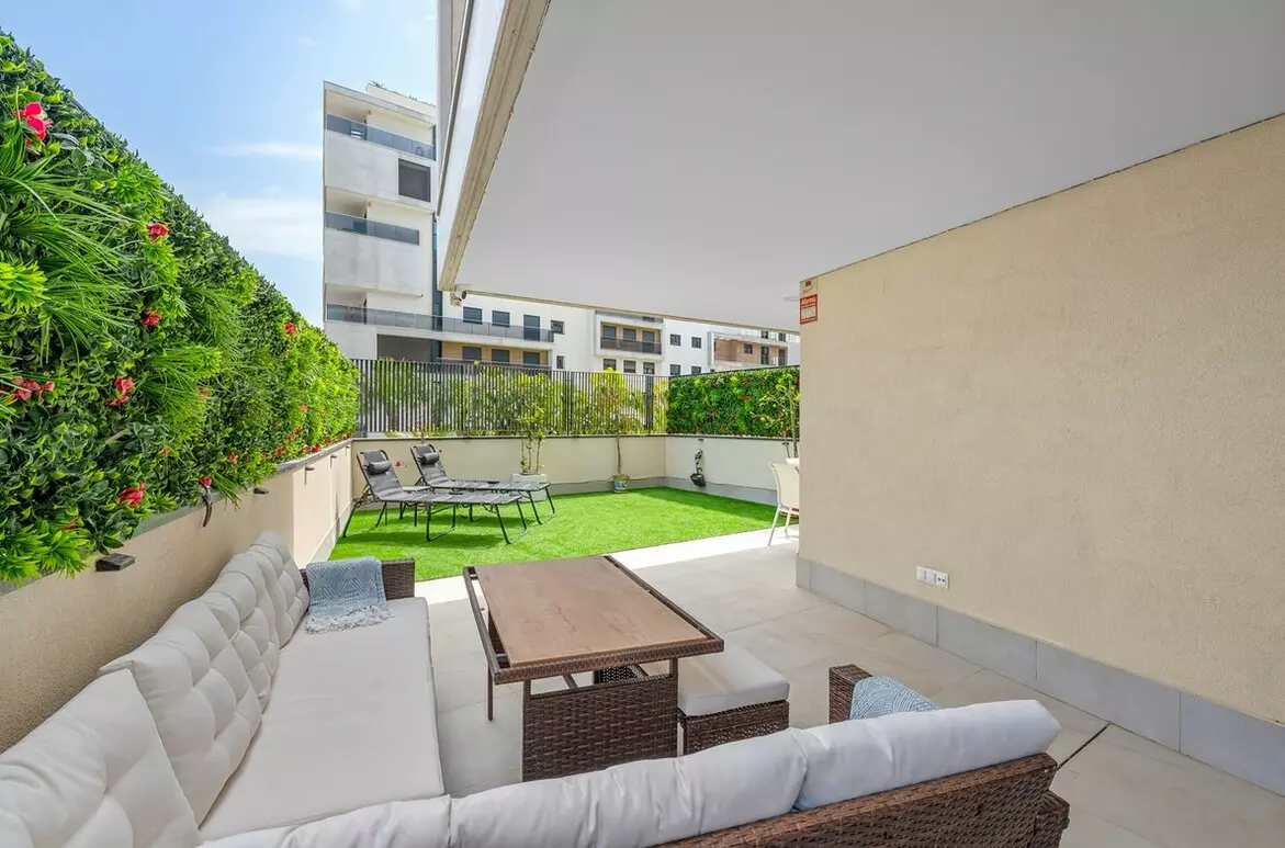 3-bedroom Apartment In Orihuela Costa, Spain (85 M²)