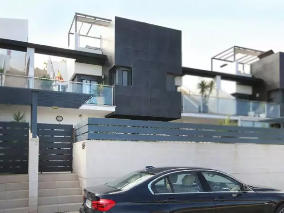 3-bedroom Town House In Orihuela Costa, Spain (136 M²)
