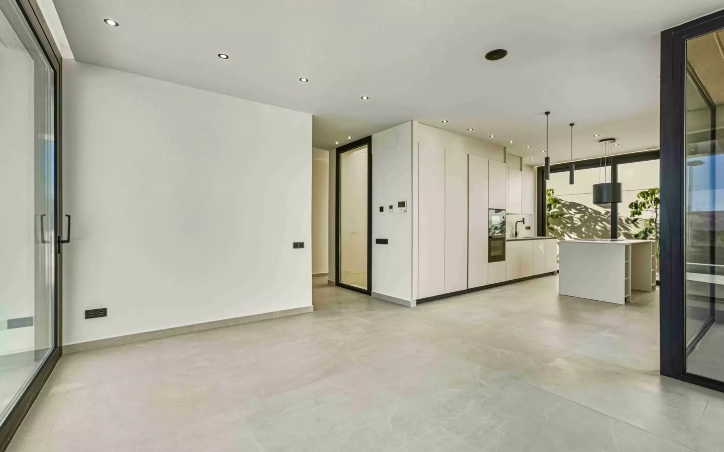 4-bedroom Villa In Polop, Spain (200 M²)
